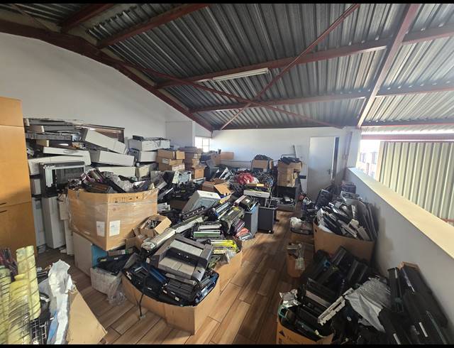 360M² WAREHOUSE FOR SALE IN ANDERBOLT